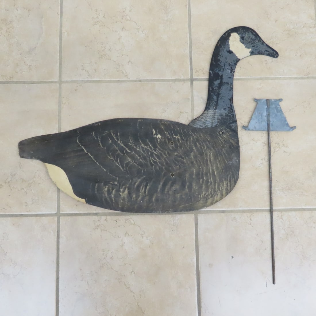 Vintage Johnson's Folding Goose Decoys & More - 11