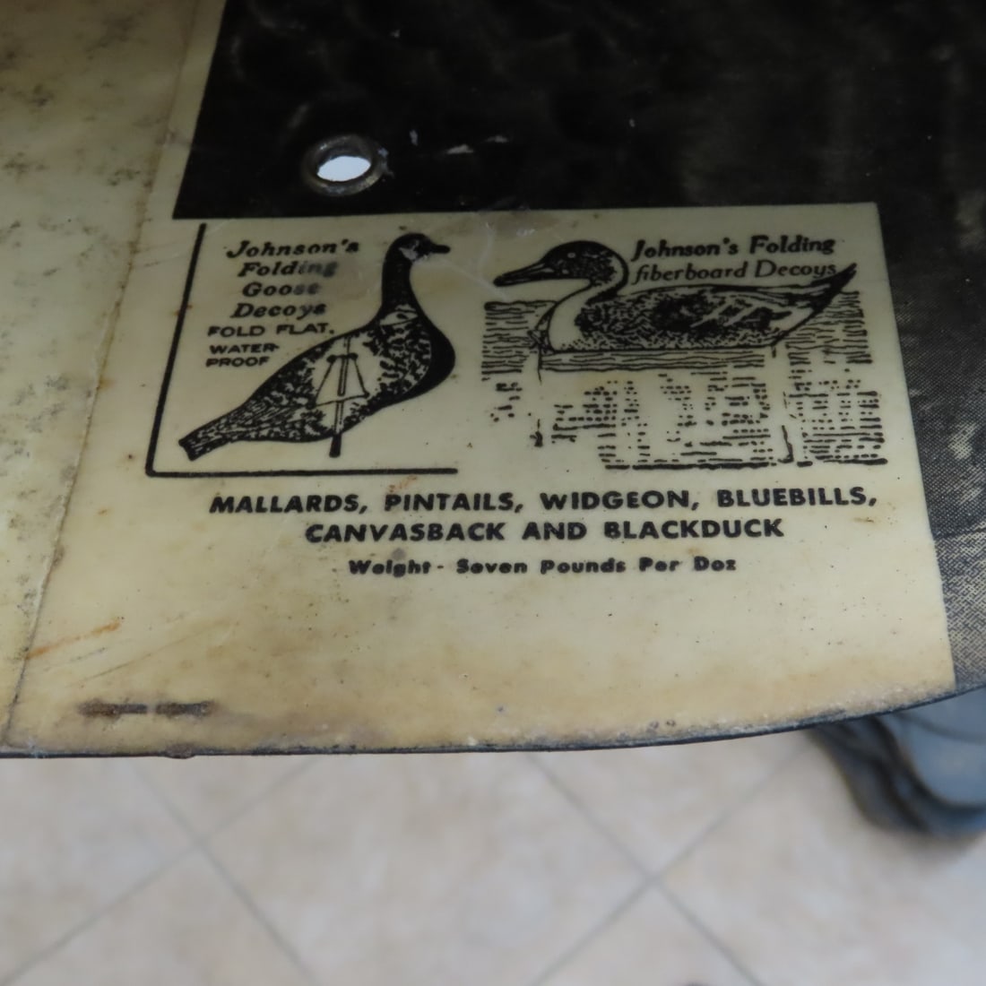 Vintage Johnson's Folding Goose Decoys & More - 14