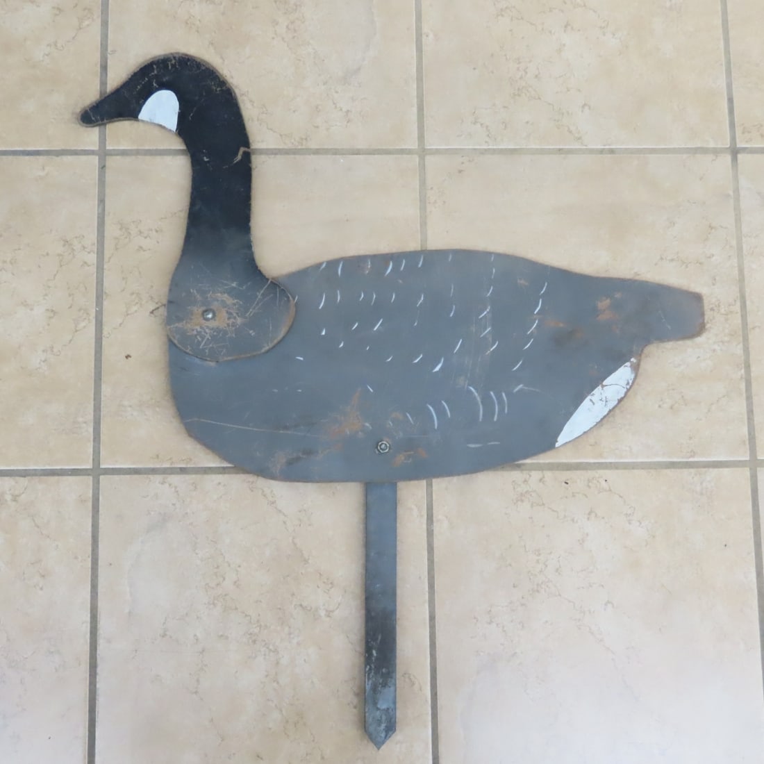 Vintage Johnson's Folding Goose Decoys & More - 8