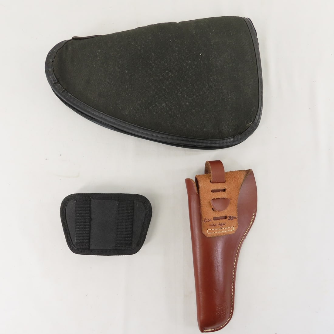 Leather Handgun Holsters, Soft Case, Gun Locks - 12