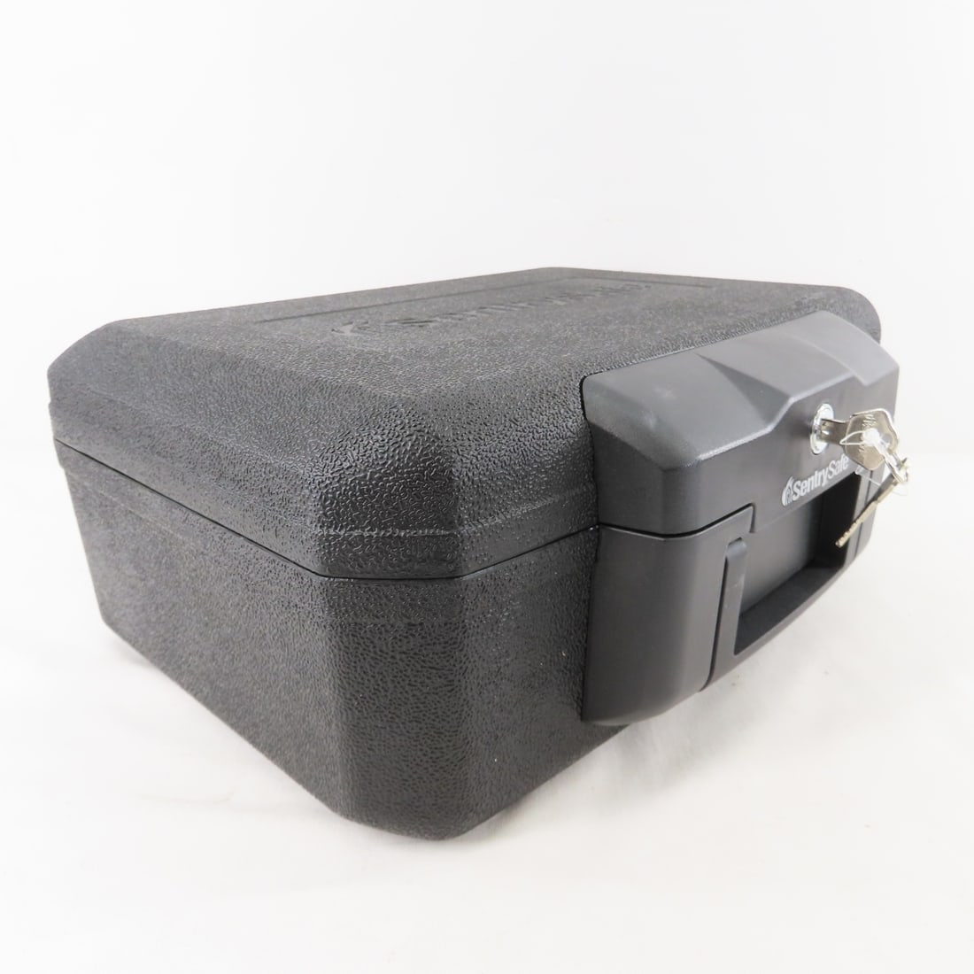 2 Portable Sentry Safes with Keys - 13