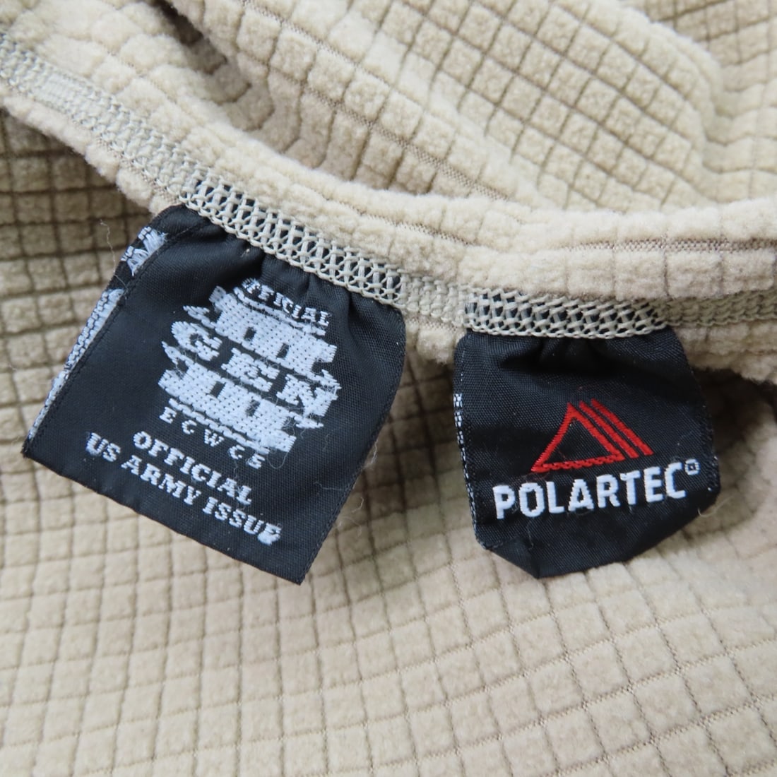 Military Camo Clothes, Sleeping & Wet weather bags - 16
