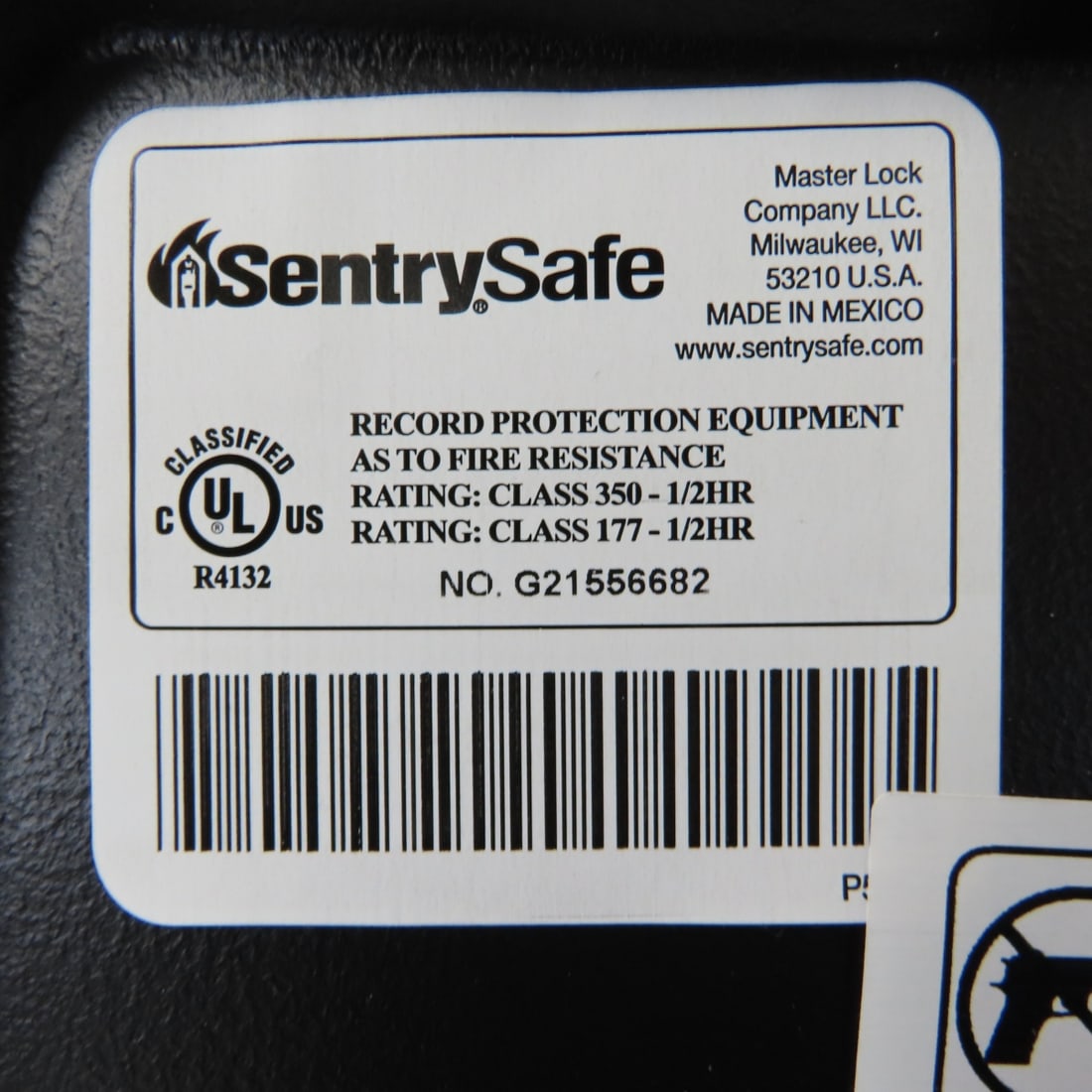 2 Portable Sentry Safes with Keys - 10
