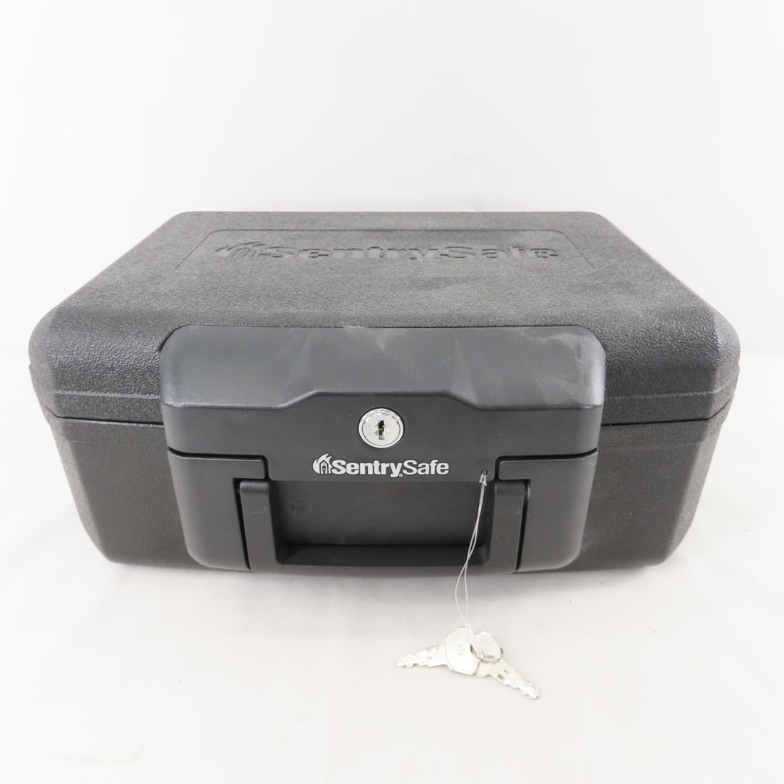 2 Portable Sentry Safes with Keys - 12