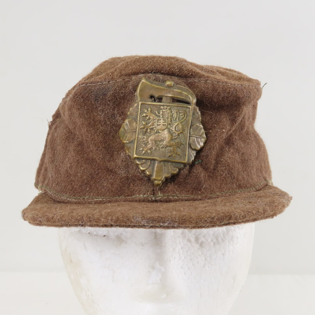 WWII Czech Military Cap with insignia - 2