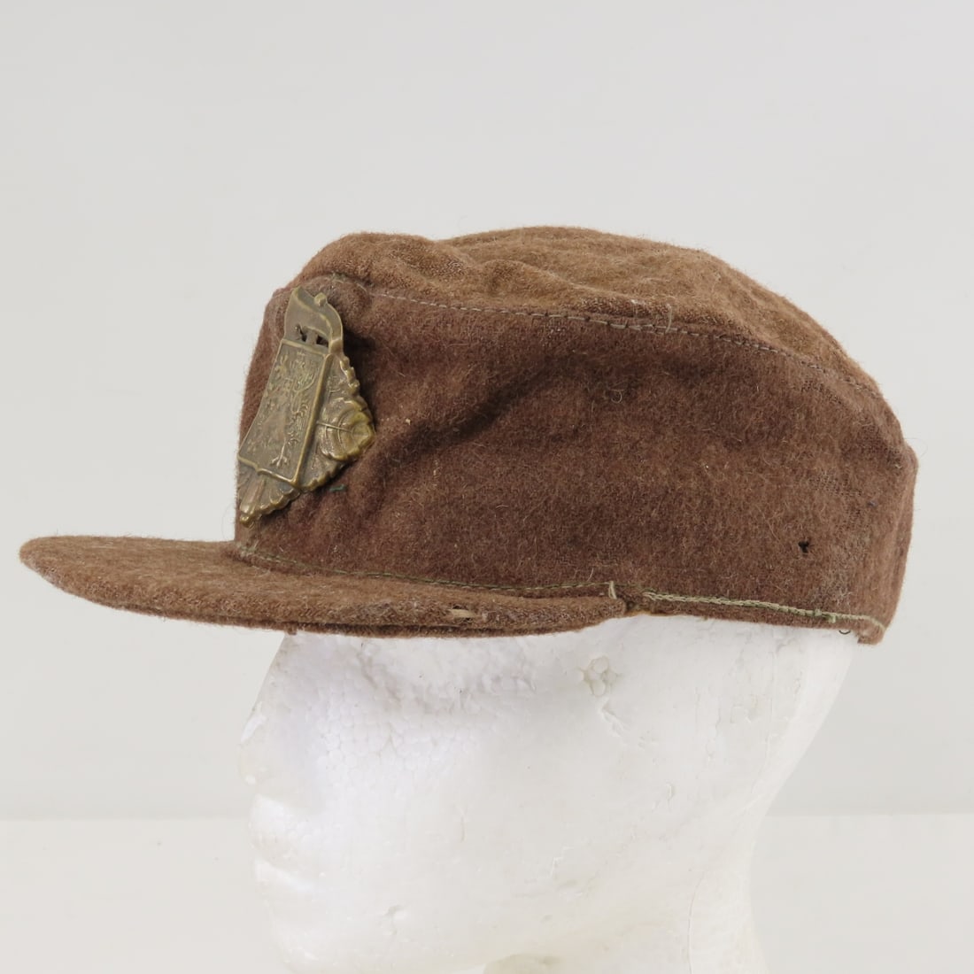 WWII Czech Military Cap with insignia - 3