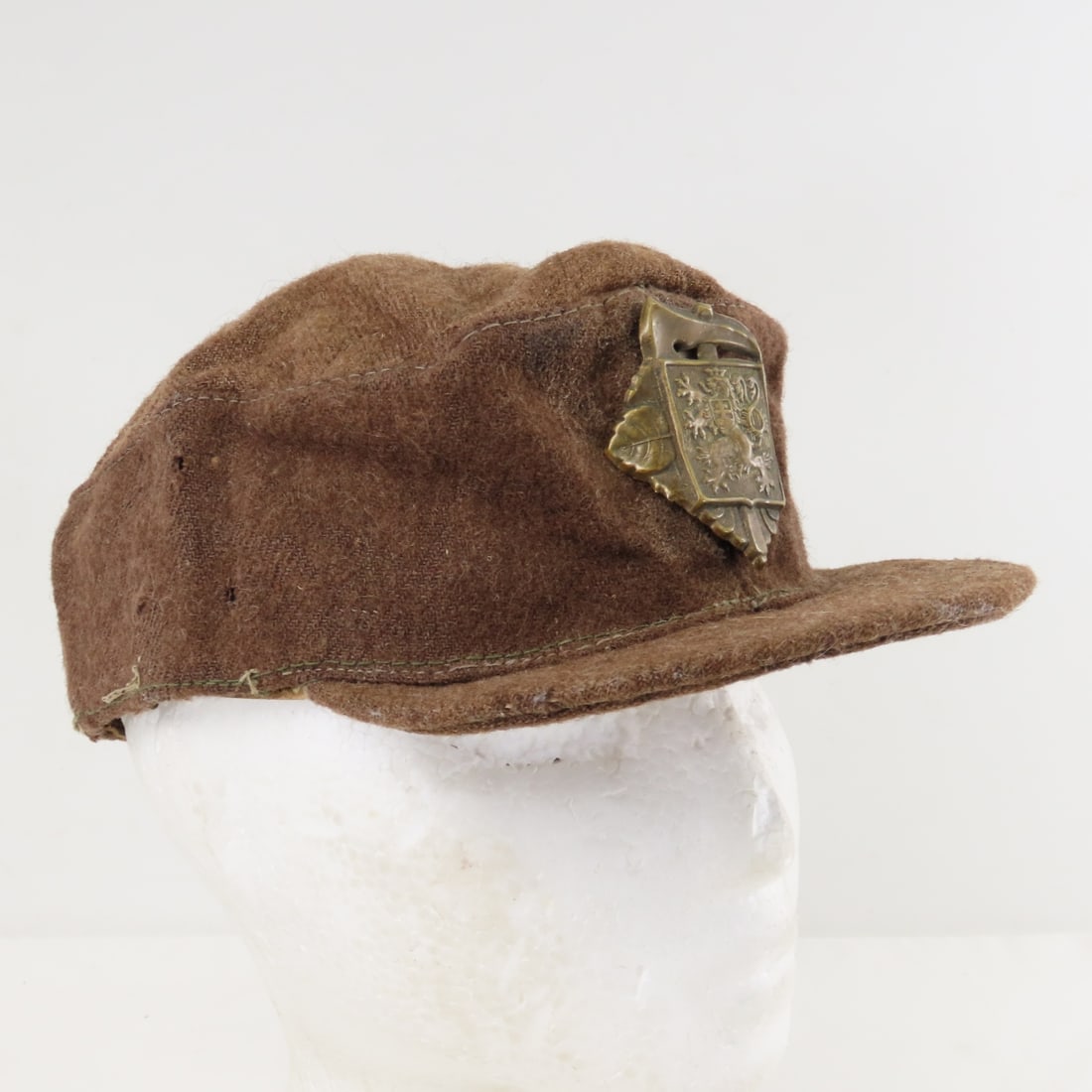 WWII Czech Military Cap with insignia - 9