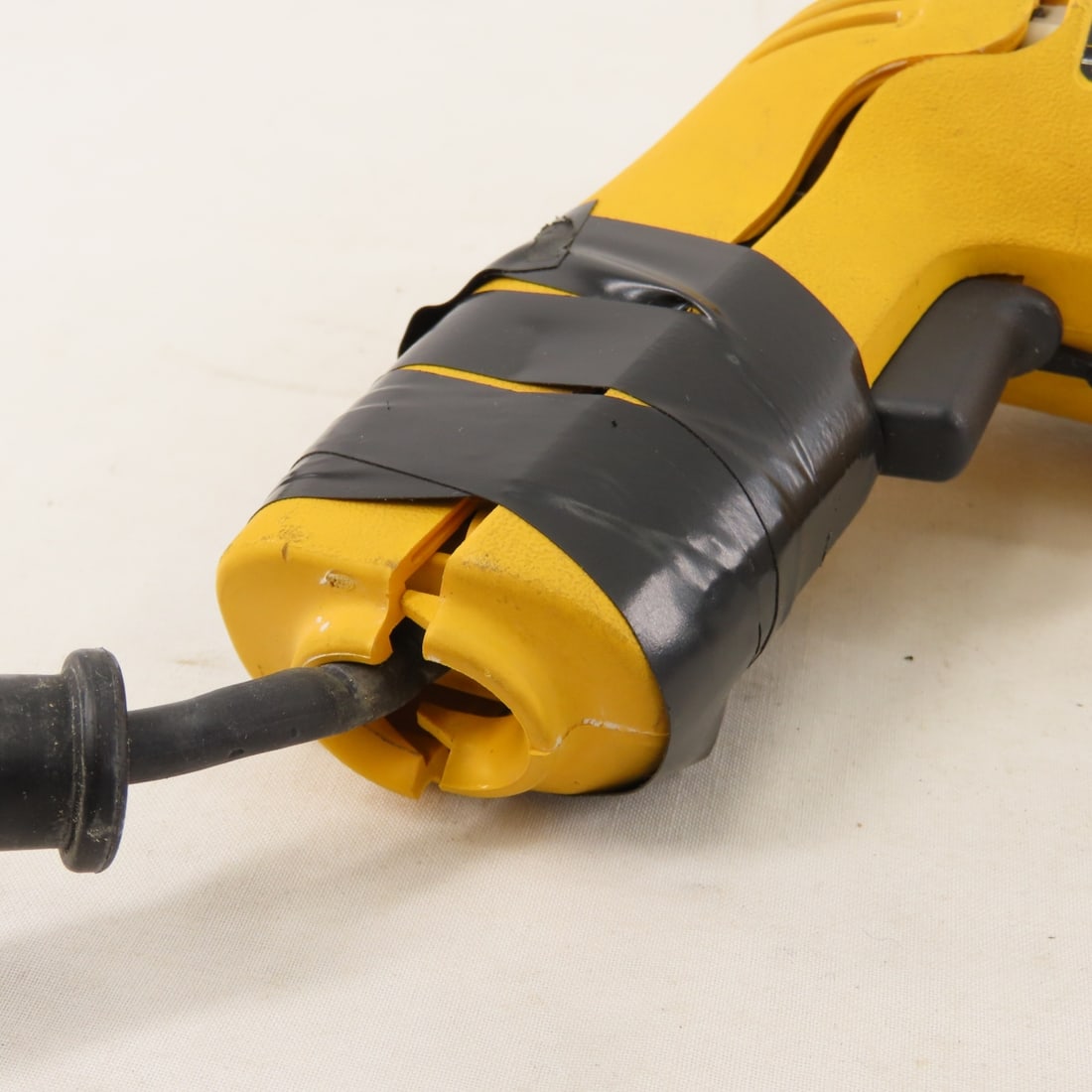 Dewalt 7 black & Decker drills & more - 7