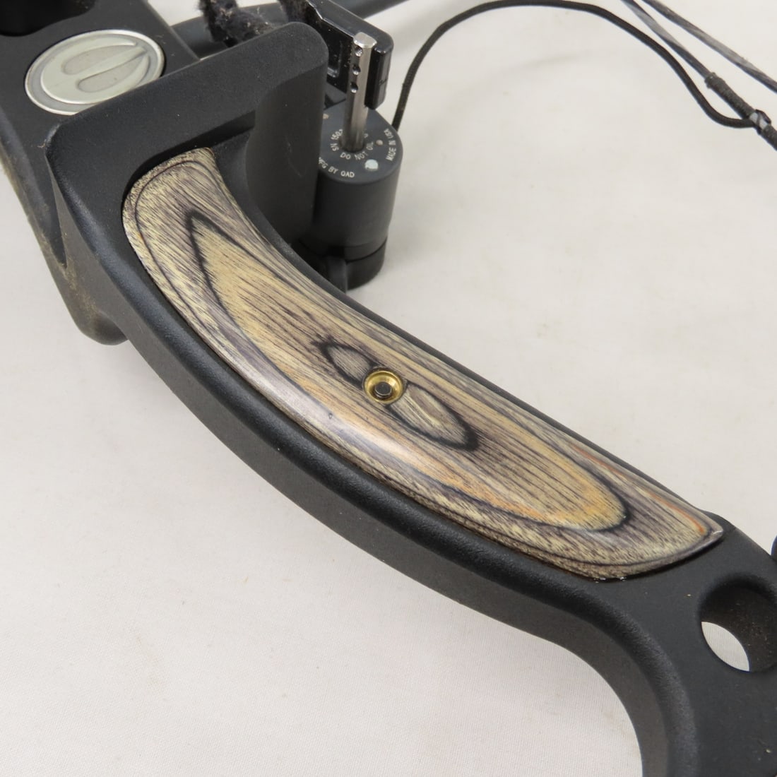 Synergy Elite Compound Bow and Bag - 11