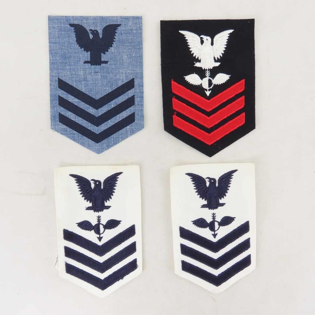 US Navy & Army Buttons, Patches and Insignia - 10