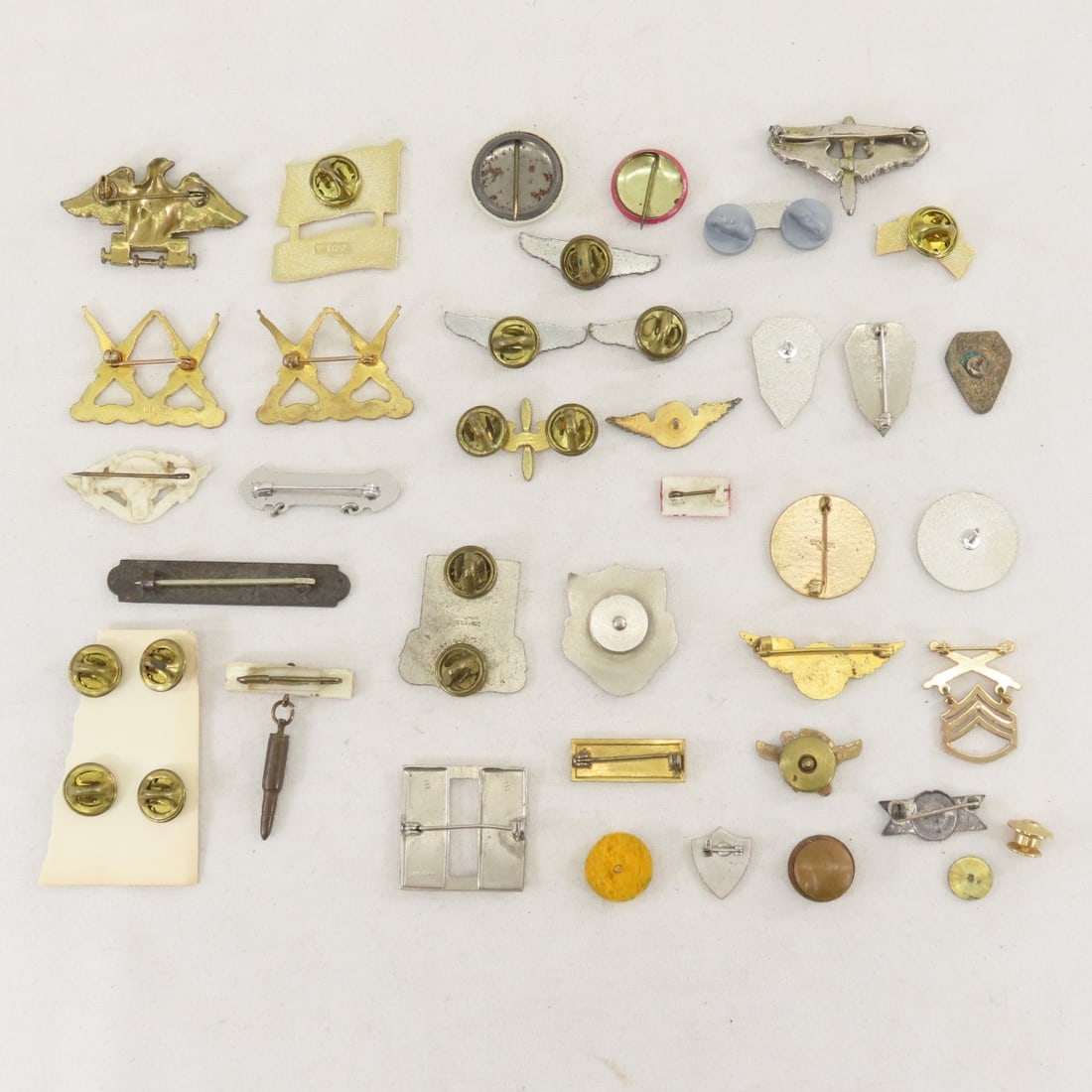 US Military Insignia, Observer & Sweetheart Pins - 13