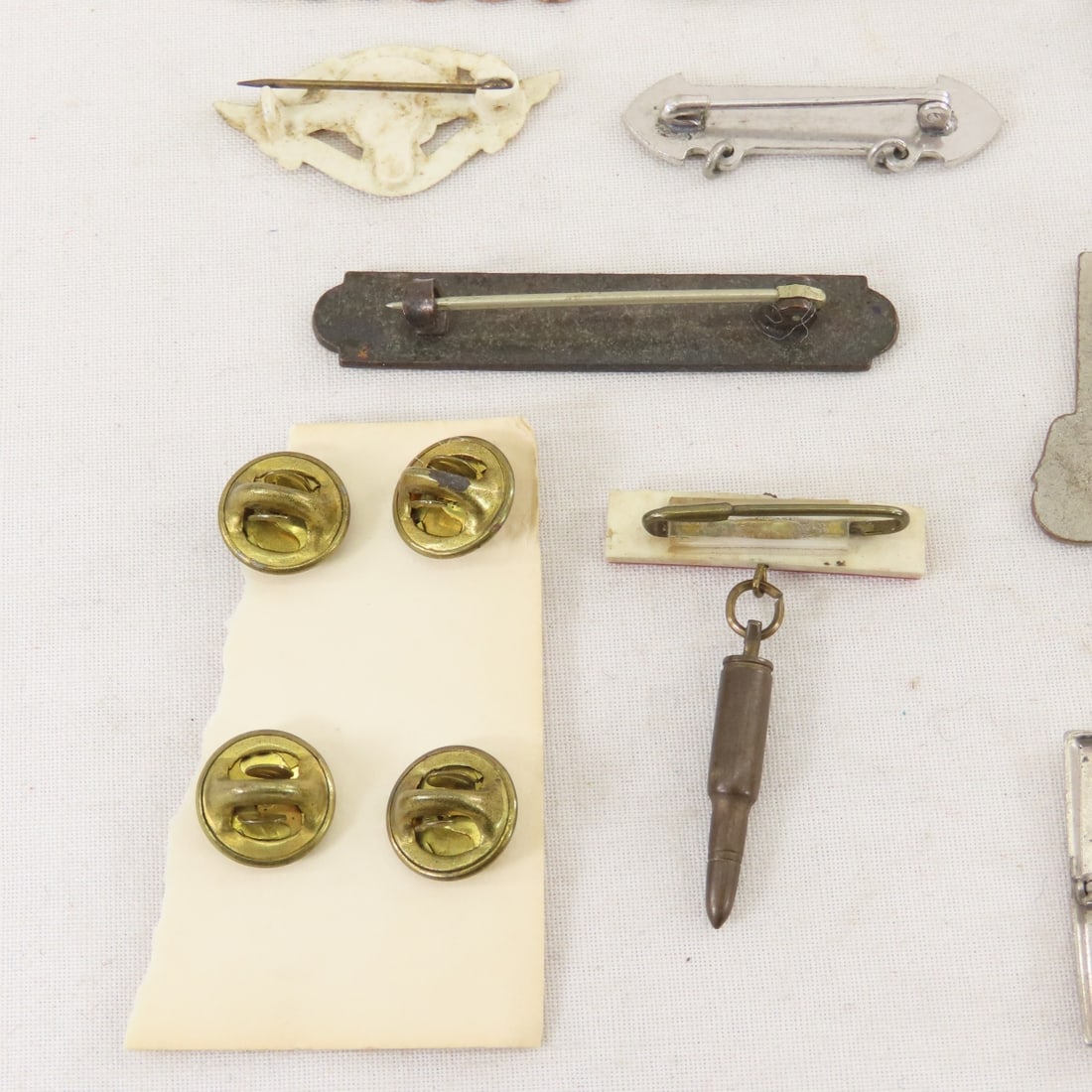 US Military Insignia, Observer & Sweetheart Pins - 17