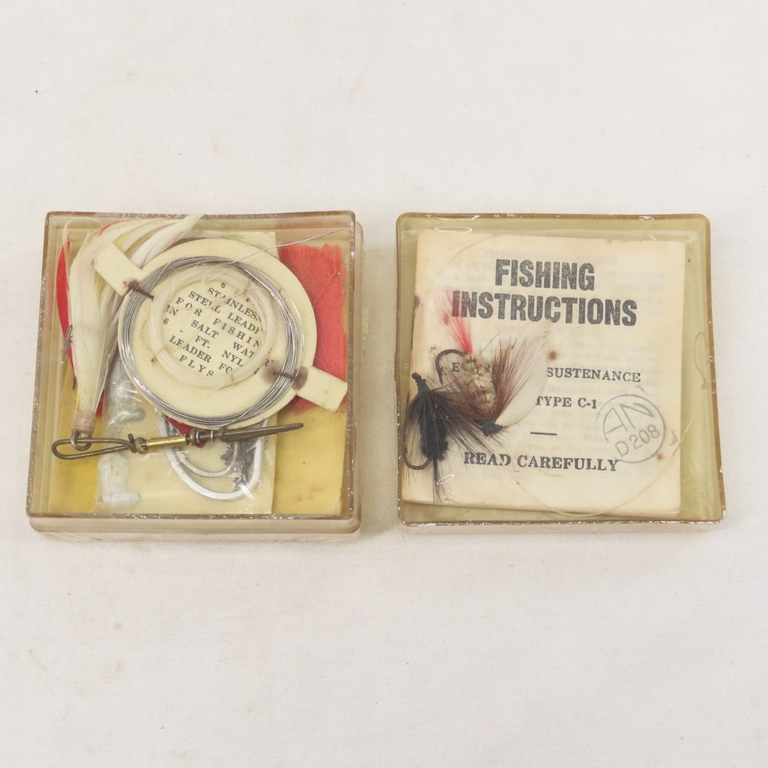 2 European Military Medals and Collectibles - 15