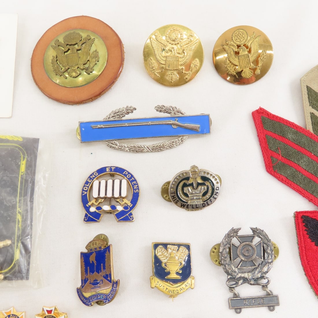 US Army & Marine Insignia, Patches and More - 4