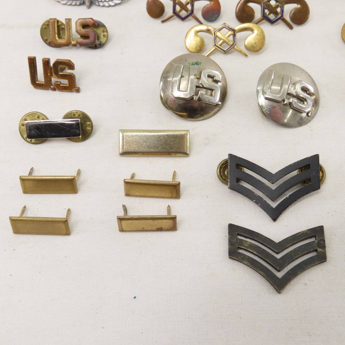 US Army & Marine Insignia, Patches and More - 8