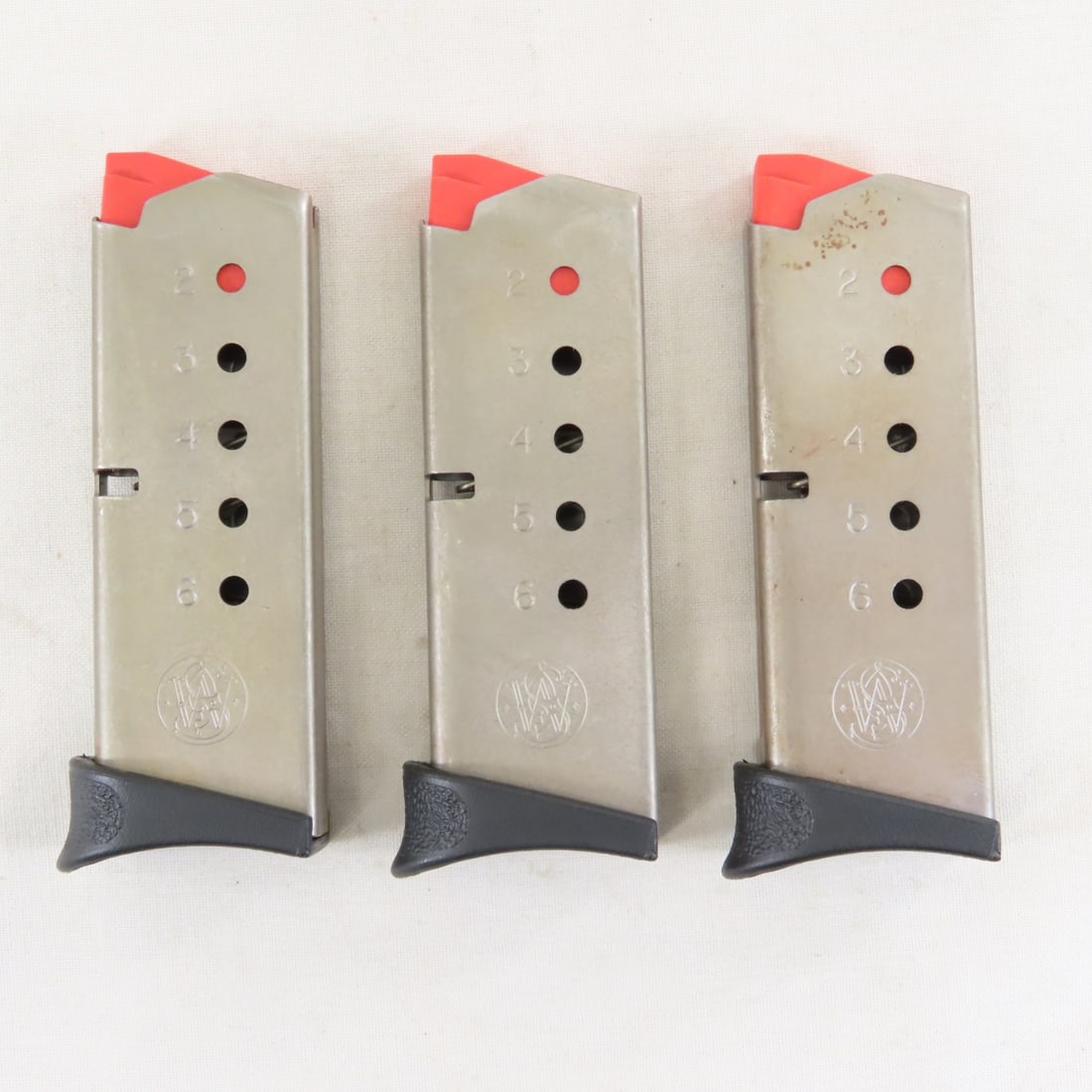 3 Smith & Wesson Bodyguard .380 ACP 6 Rd Magazines: 3 Smith & Wesson Bodyguard .380 ACP 6 Rd Magazines - LOT SIZE: 4x4x2", 1 LB All information and photos are intended to be as accurate as possible, but errors are possible. No item may be returned or r