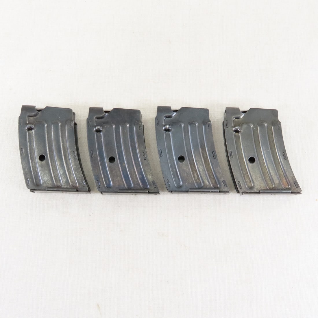 2 Vintage Winchester 52, 69, 69A, 75 .22 Magazines: 2 Vintage Winchester 52, 69, 69A, 75 .22 Magazines - 5 shot, all marked "W" LOT SIZE: 3x3x4", 1 LB All information and photos are intended to be as accurate as possible, but errors are possible. No