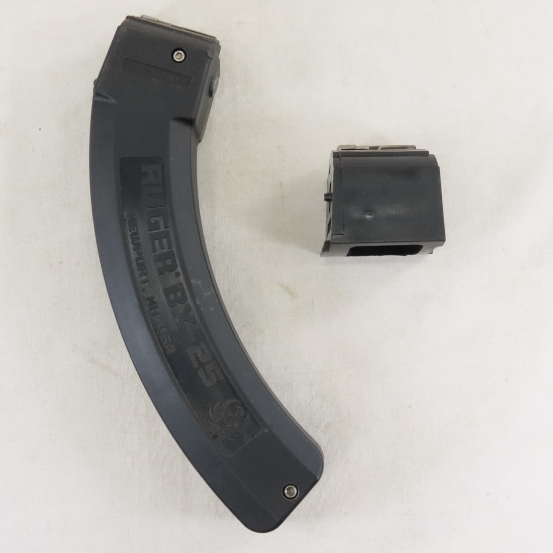 Ruger 25 Round BX-25 and 10 Round 10/22 Magazines: Ruger 25 Round BX-25 and 10 Round 10/22 Magazines - LOT SIZE: 9x4x4", 1 LB All information and photos are intended to be as accurate as possible, but errors are possible. No item may be returned or