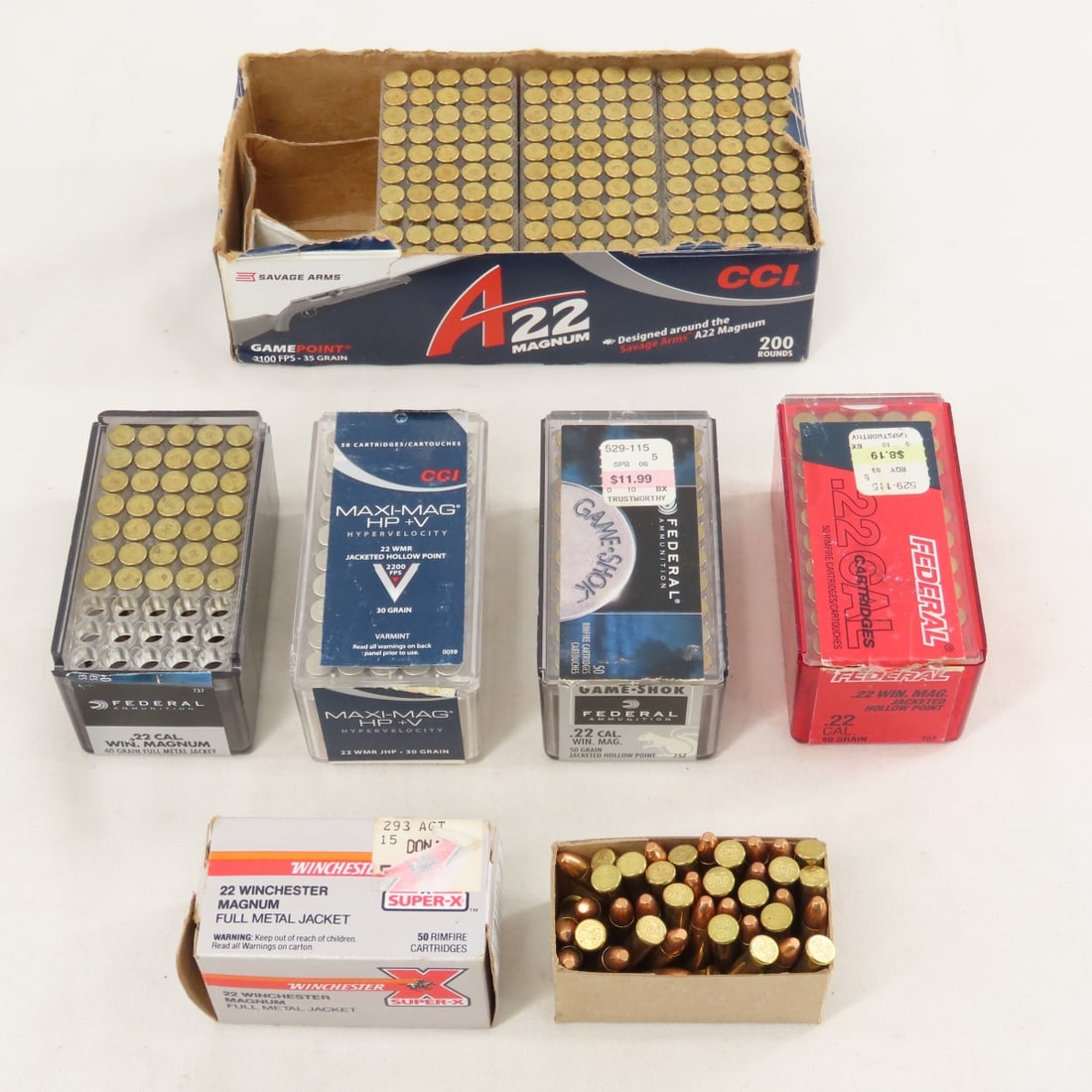 325+ Rounds Mixed 22 WMR Ammunition: 325+ Rounds Mixed 22 WMR Ammunition - Lot Size 7x7x4" 5 LB All information and photos are intended to be as accurate as possible, but errors are possible. No item may be returned or refused based on