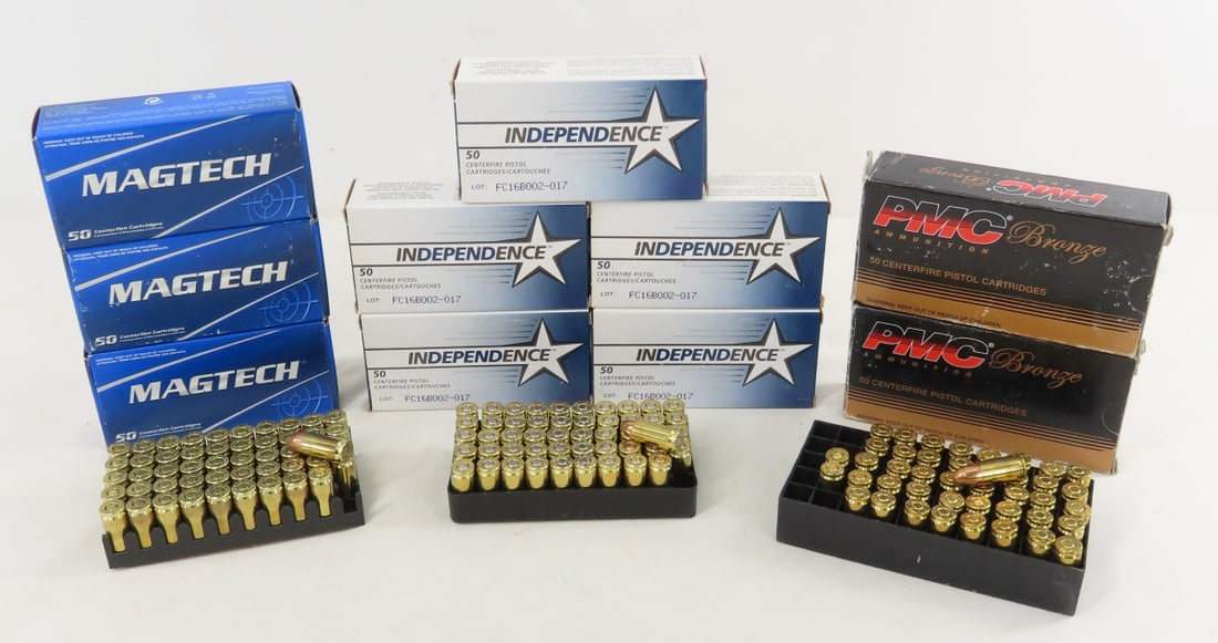 500 Rounds Mixed 9mm Luger Ammunition: 500 Rounds Mixed 9mm Luger Ammunition - 5 boxes of 50 CCI Independence, 150 Rounds MagTech, 100 Rounds PMC. Lot Size 6x6x6" 14 LB All information and photos are intended to be as accurate as possible,