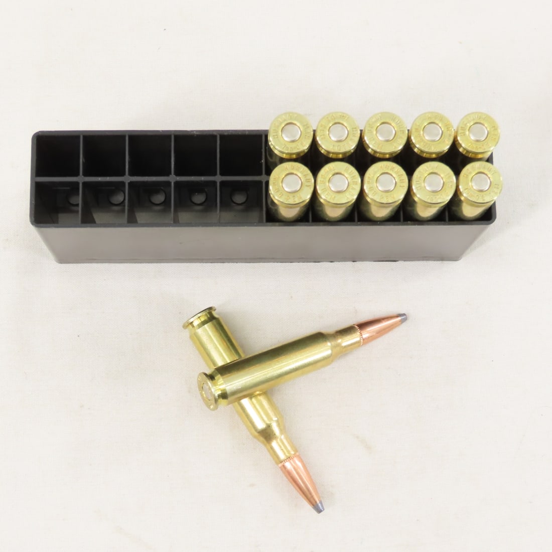 32 Rounds Hornady 7mm American Whitetail Ammo - 6