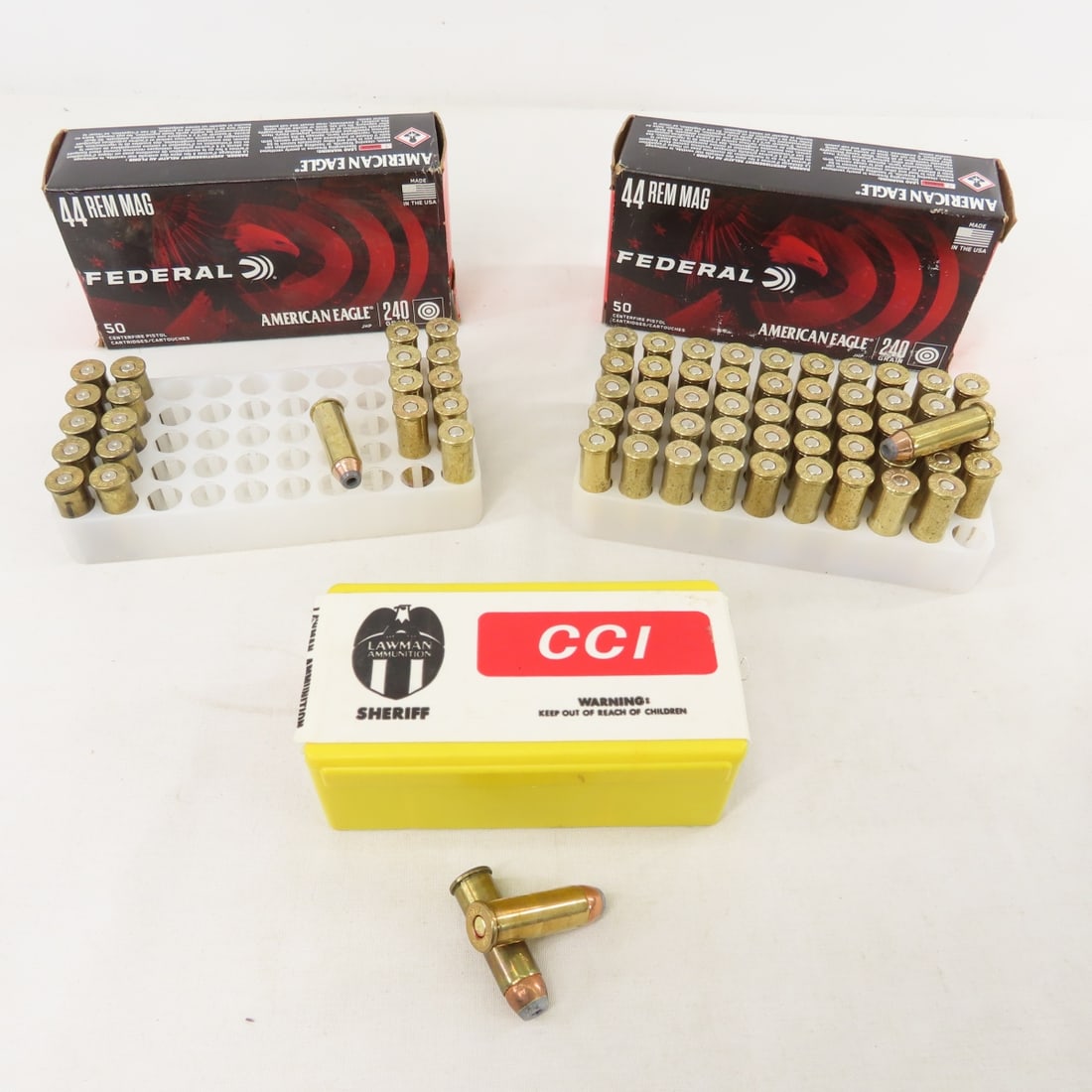 85 Rounds Federal & CCI 44 Mag ammunition: 85 Rounds Federal & CCI 44 Mag ammunition - Lot Size 7x6x4" 4 LB All information and photos are intended to be as accurate as possible, but errors are possible. No item may be returned or refused