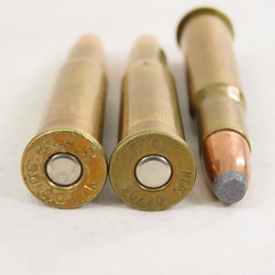 250+ Mixed Rifle & Handgun Ammunition, 32 Win - 12