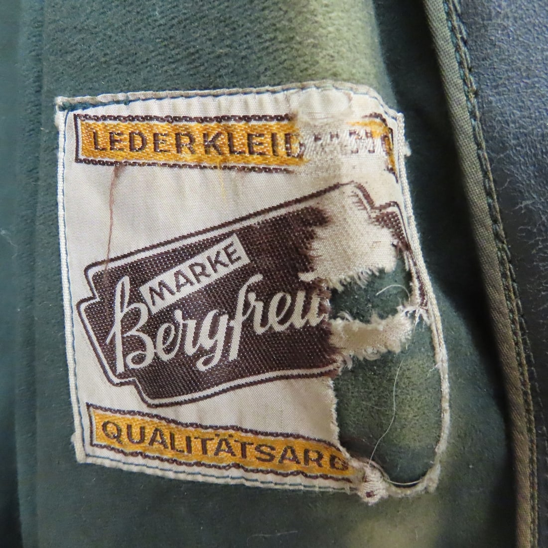 German WWII Era Marke Bergfreund Leather Coat - 9