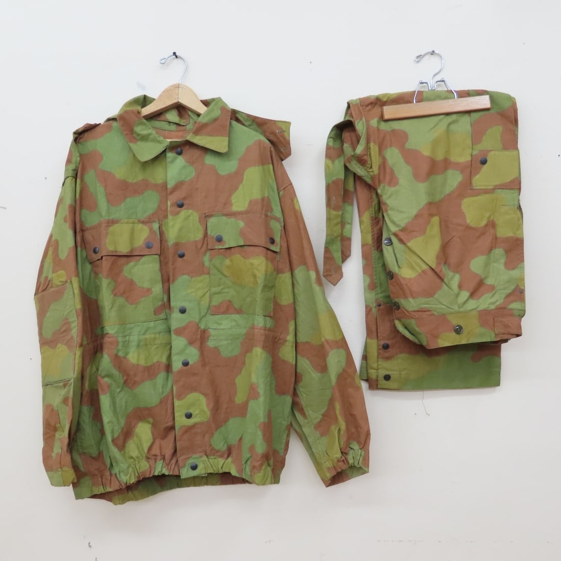 Vintage Italian Army M29 Field Jacket & Trousers (1 of 13)