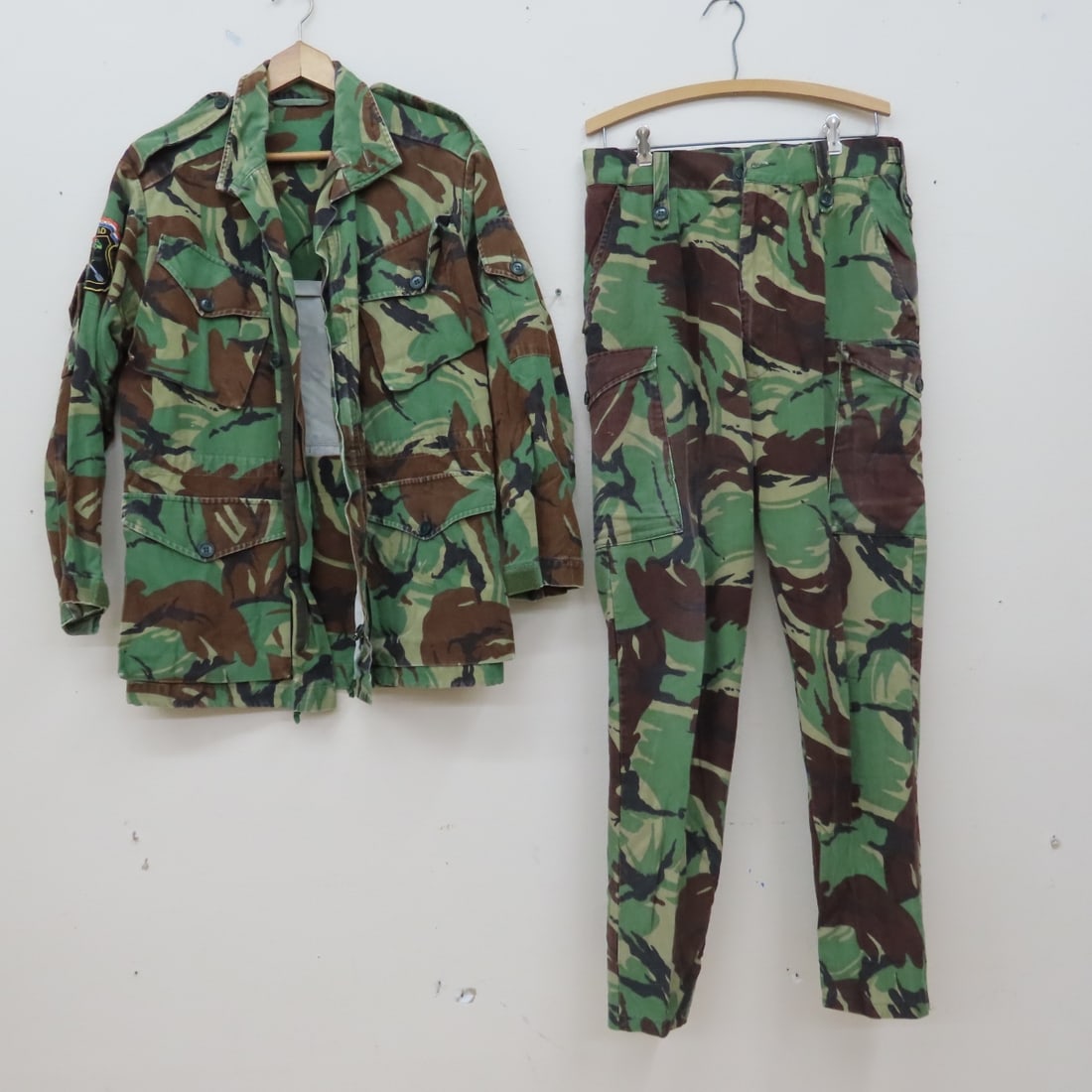 Vintage Serbian, British & Belgian Field Jackets - 13