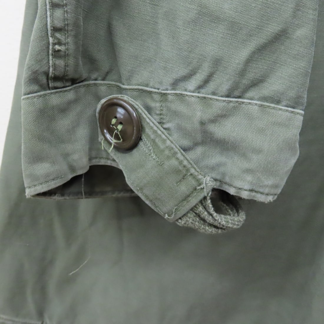 Korean War era “swallow-tail” parka shell w/hood - 4