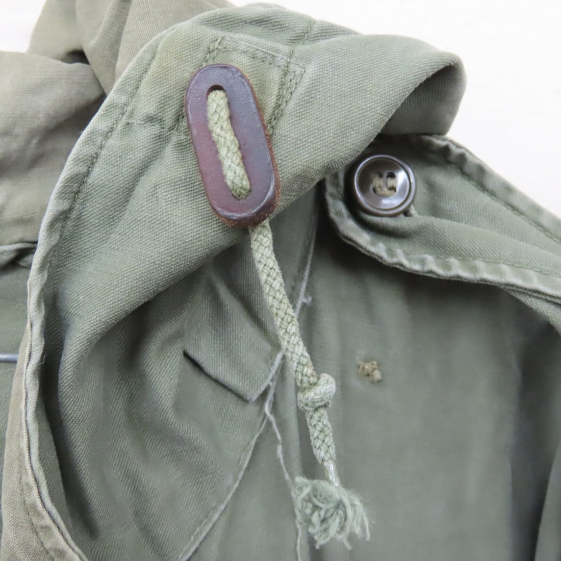 Korean War era “swallow-tail” parka shell w/hood - 5