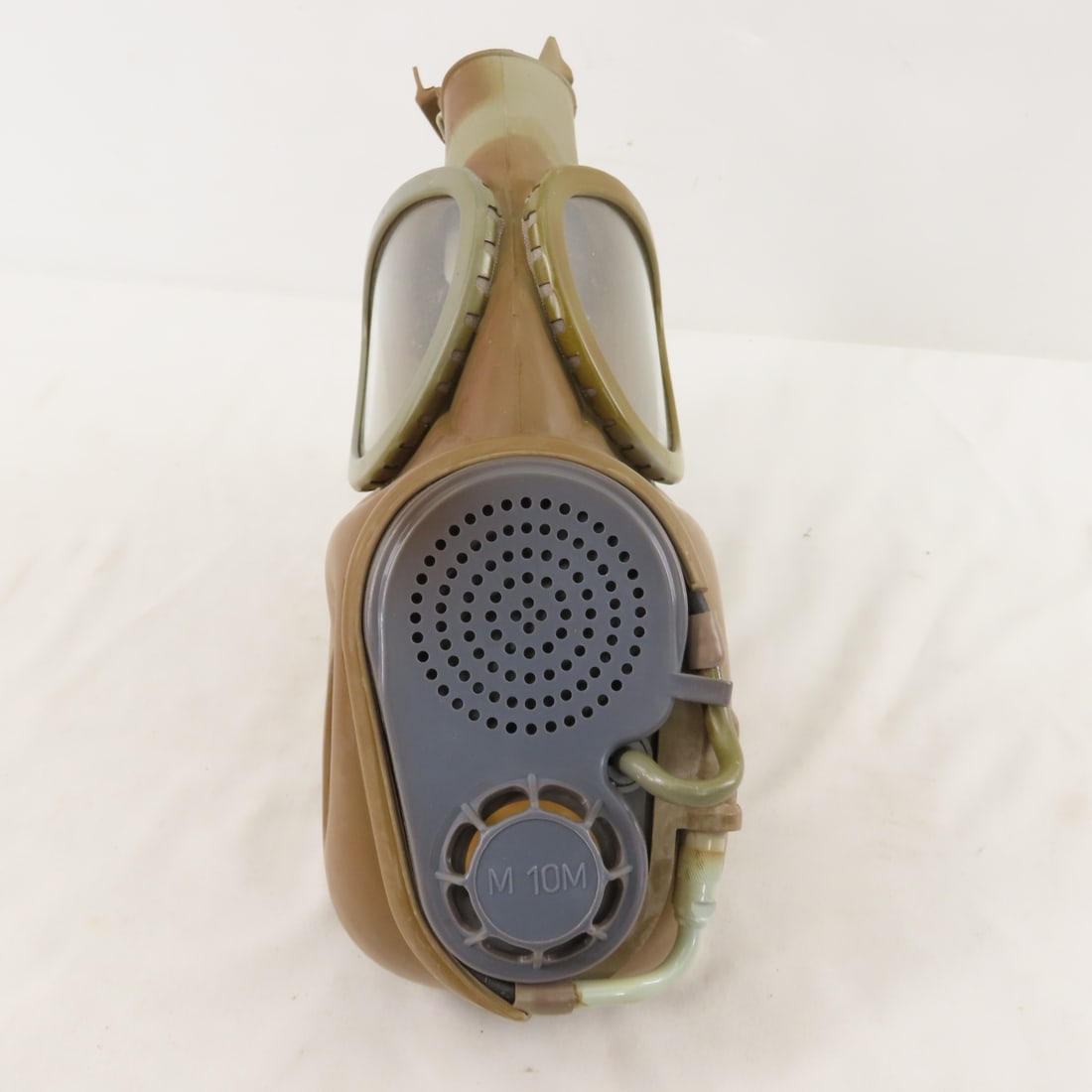 Vintage Soviet GP5 & Czech M10 Gas Masks - 4