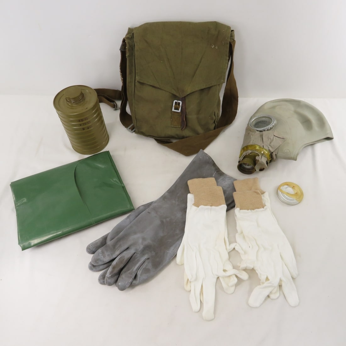 Vintage Soviet GP5 & Czech M10 Gas Masks - 5