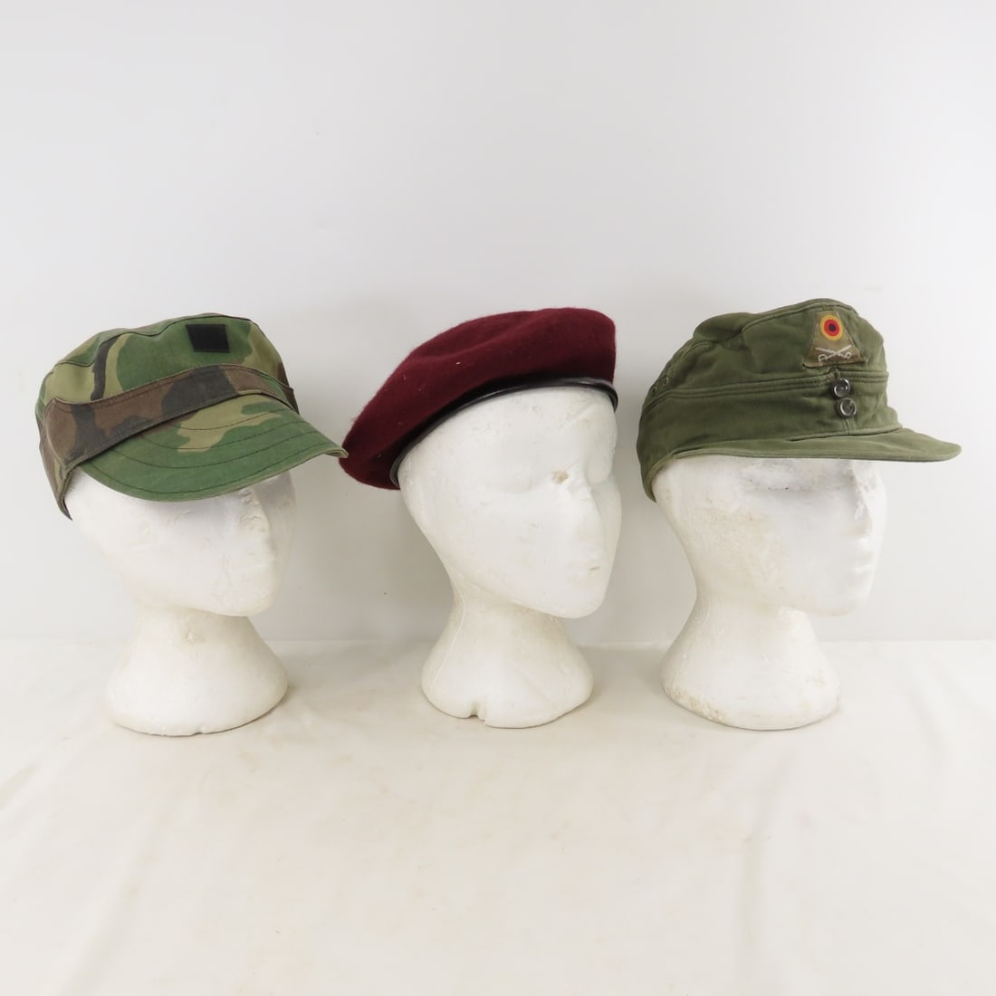 15+ Vintage Military Caps & Hats, WWII & Other - 7