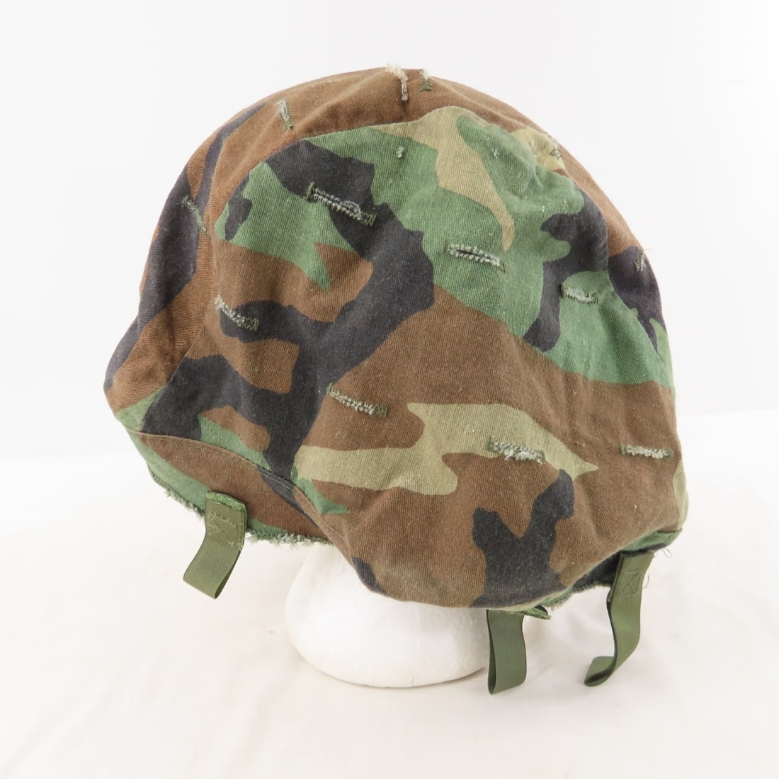 7 US Military & Other Helmet Covers - 12