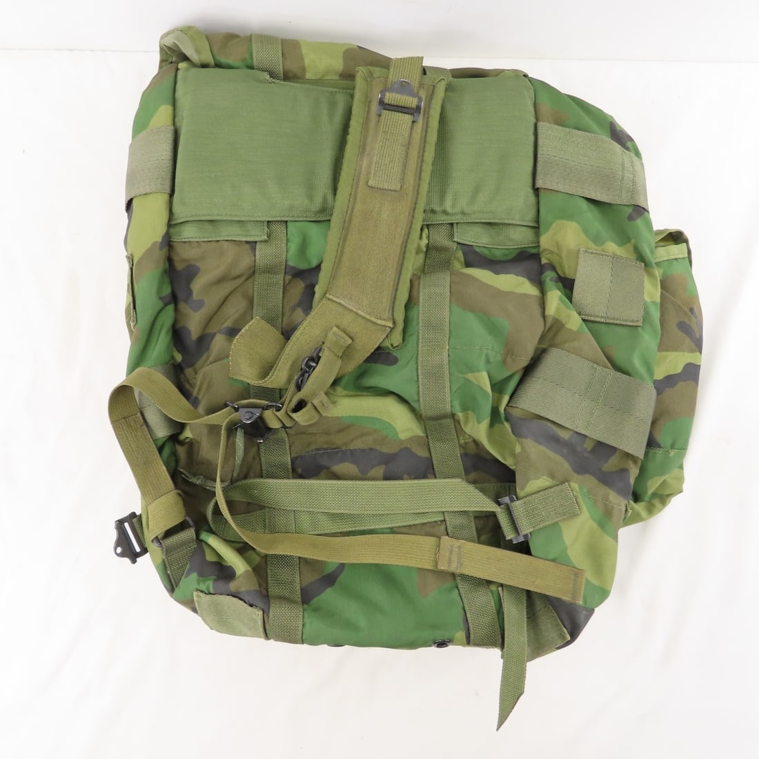 7 Modern Era Military Bags, Pouches, Backpack - 3