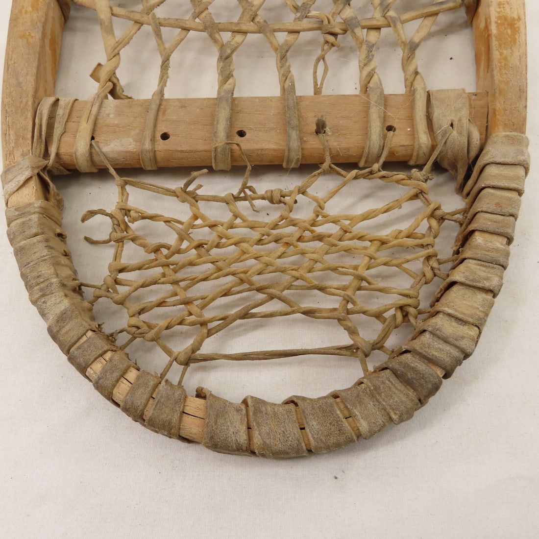 Vintage US WWII Era Lund Bear Paw Snow Shoes - 10