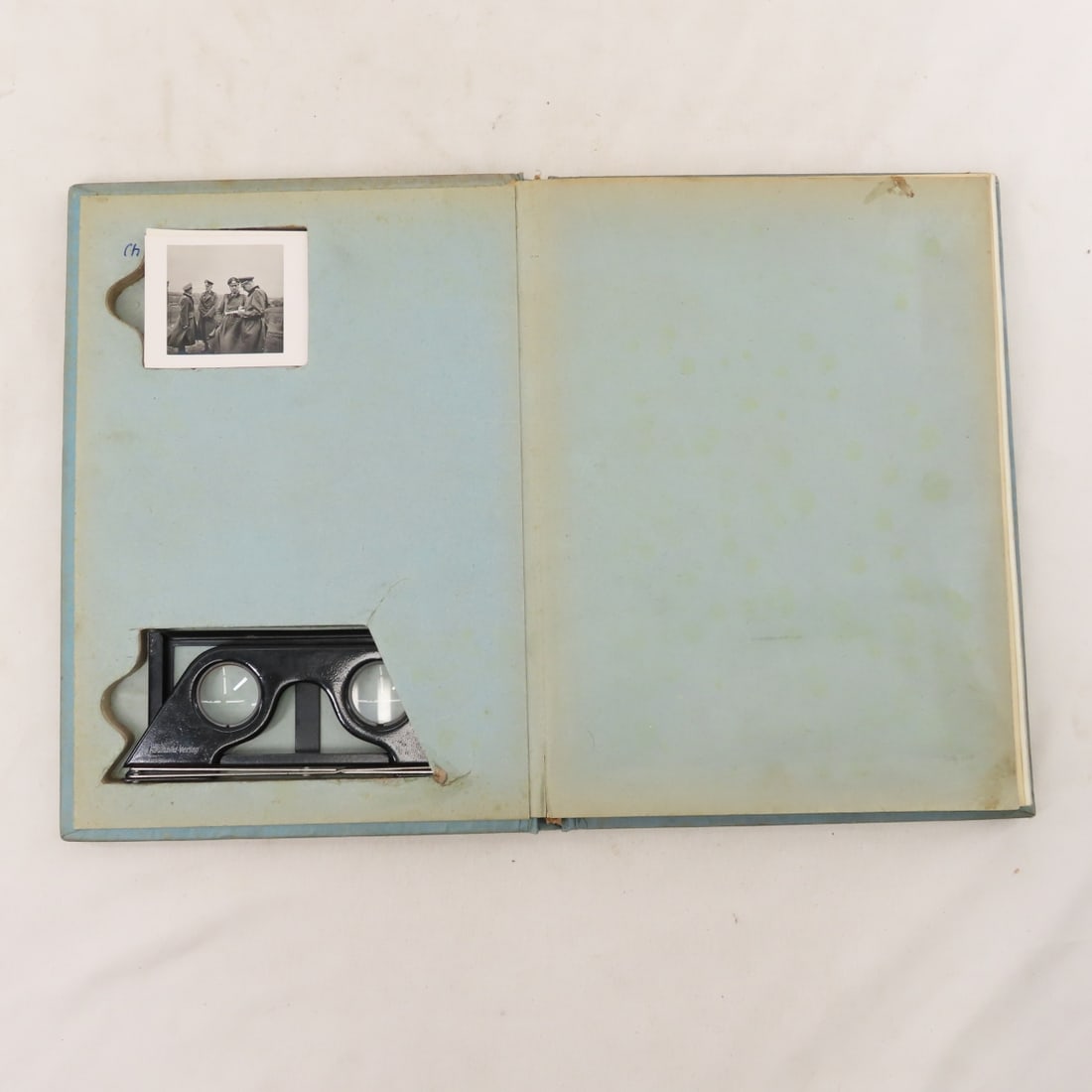 German WWII Stereo View Book, Der Kampf im Westen - 13