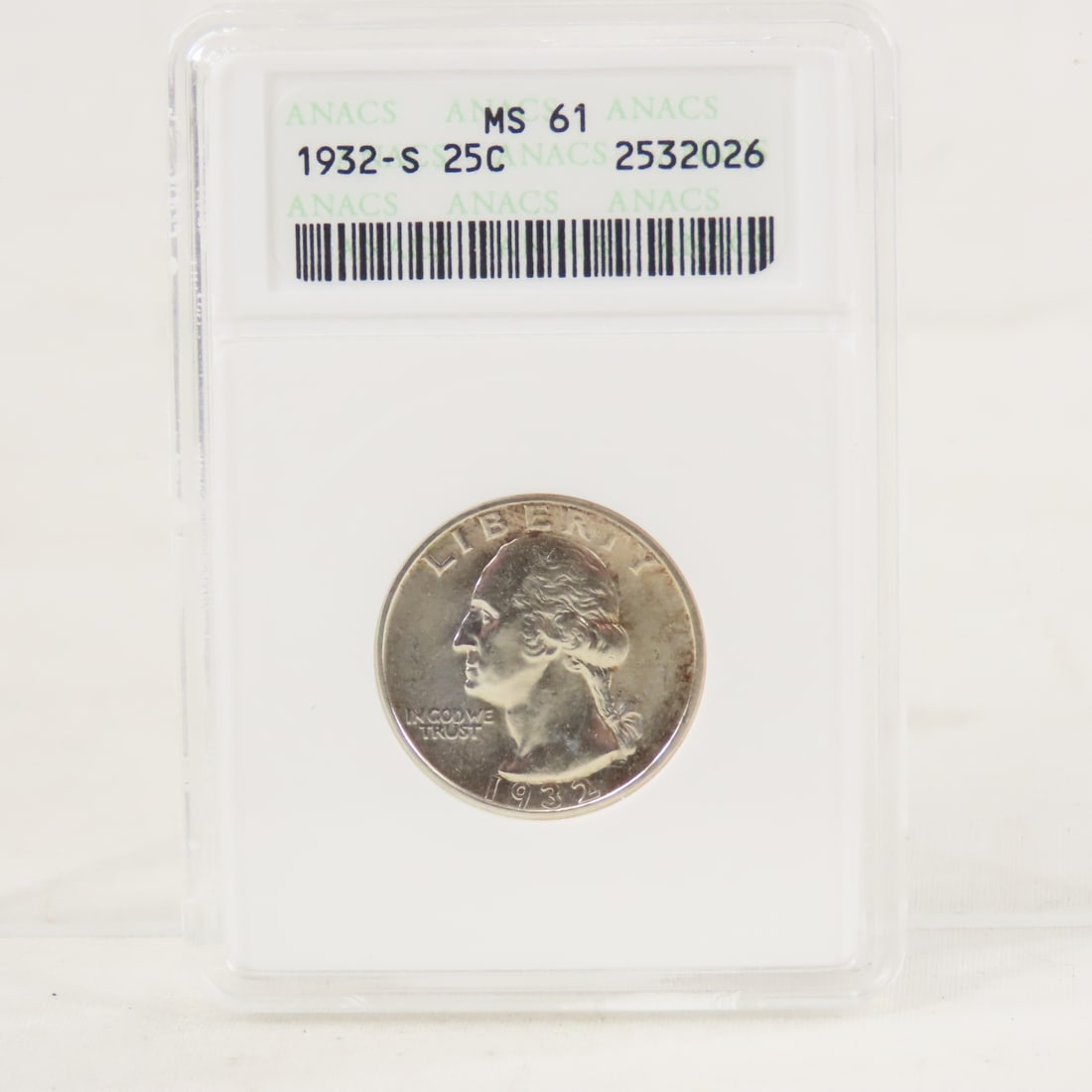 1932 S Washington Silver Quarter ANACS MS61: 1932 S Washington Silver Quarter ANACS MS61 - Lot Size 4x3x1" 1 LB All information and photos are intended to be as accurate as possible, but errors are possible. No item may be returned or refused ba