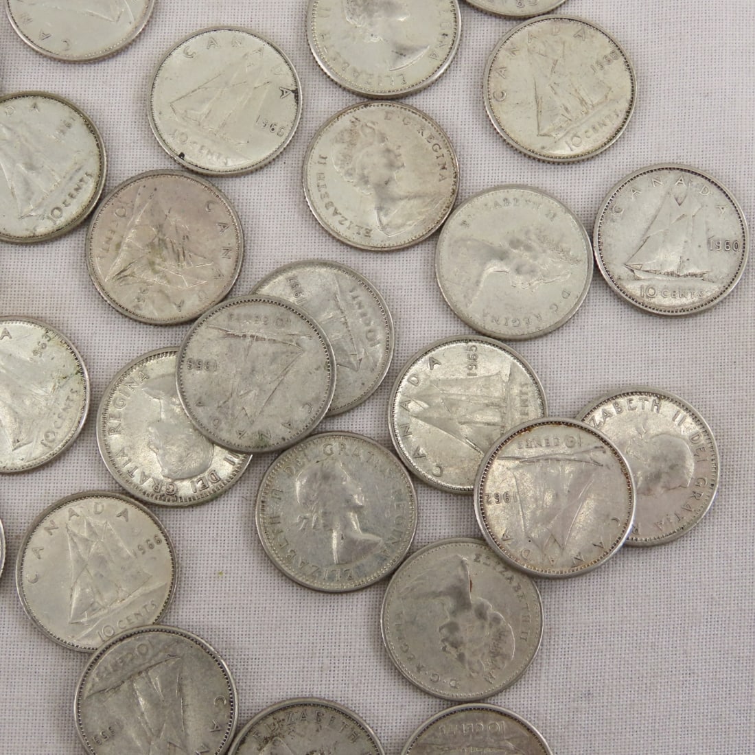 76 1940-1966 Silver Canadian Dimes & 3 1968 - 5
