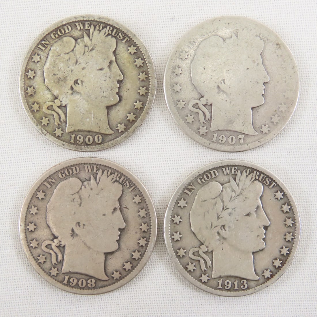 4 Barber Half Dollars 1900, 1907 O, 1908 O, 1913 S: 4 Barber Half Dollars 1900, 1907 O, 1908 O, 1913 S - Lot Size 2x2x2" 1 LB All information and photos are intended to be as accurate as possible, but errors are possible. No item may be returned or ref