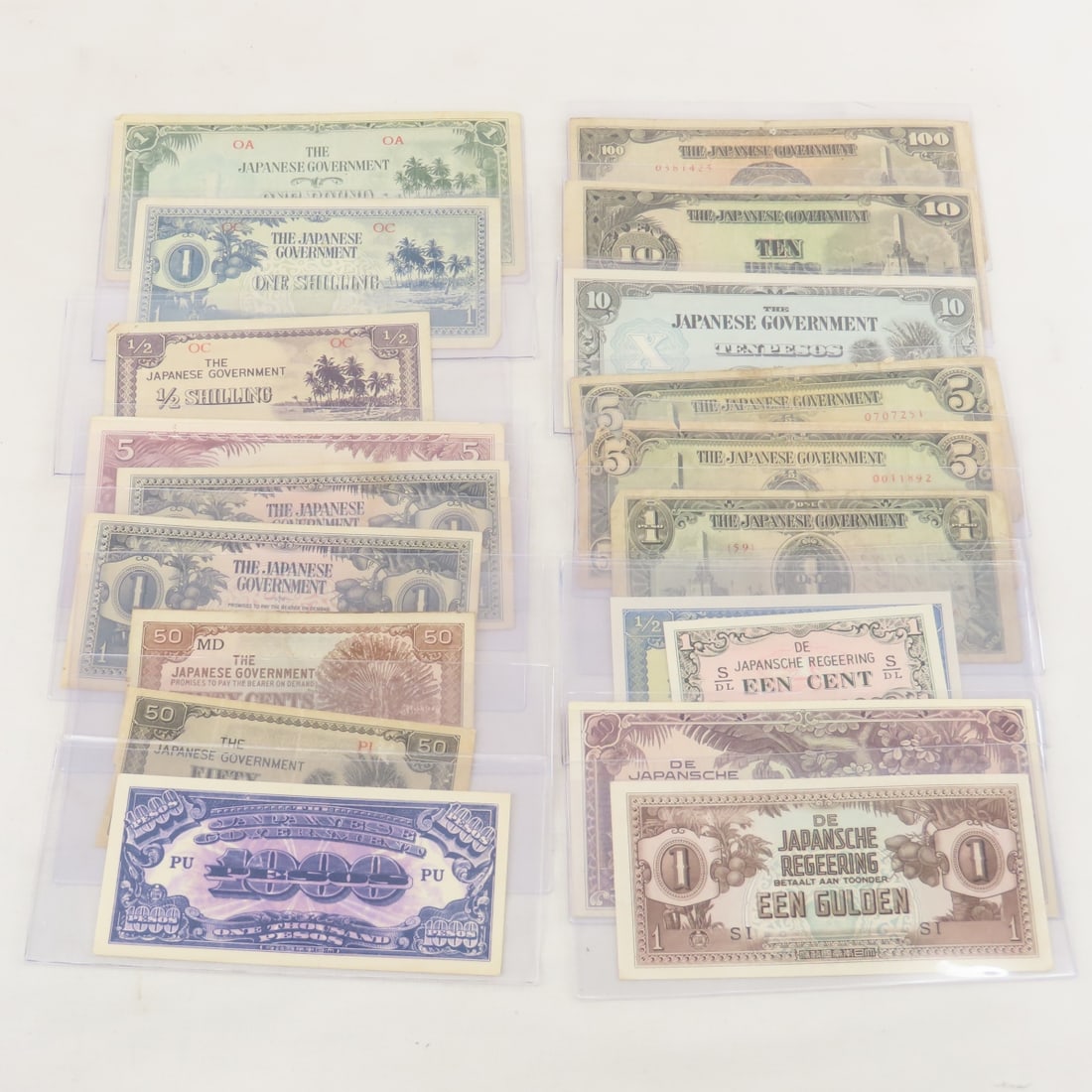 WWII Japanese Government Occupation Notes: WWII Japanese Government Occupation Notes - Lot Size 8x4x1" 1 LB All information and photos are intended to be as accurate as possible, but errors are possible. No item may be returned or refused
