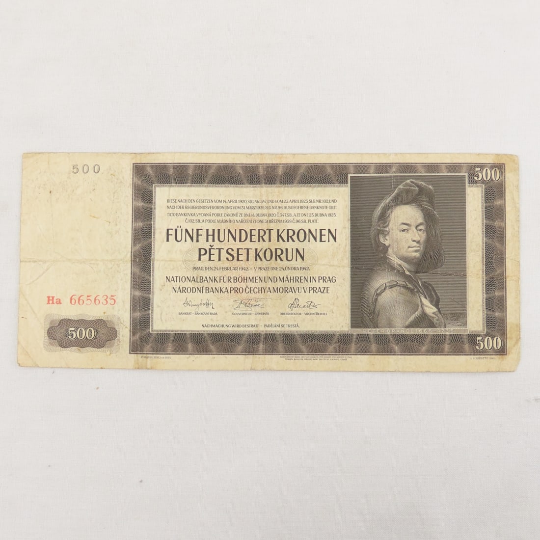 Modern & Vintage World Currency Collection - 12