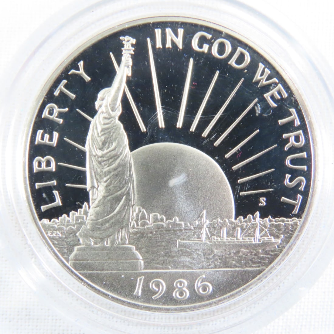 1986 Liberty Proof Silver Dollar & Half Dollar - 7