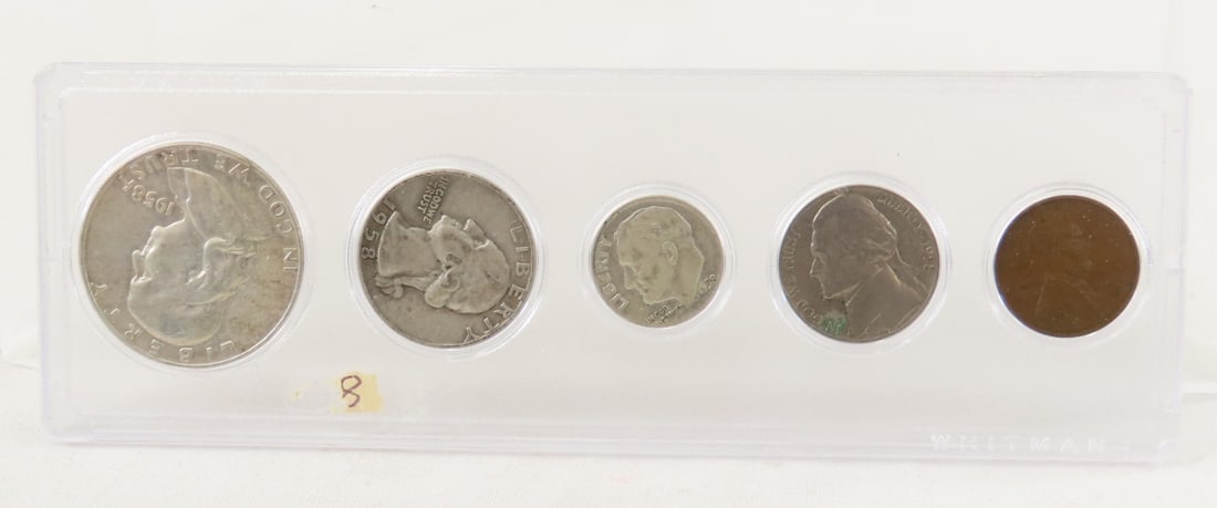 1958 US Type Set in plastic case: 1958 US Type Set in plastic case - Lot Size 6x2x1" 1 LB0 All information and photos are intended to be as accurate as possible, but errors are possible. No item may be returned or refused based on