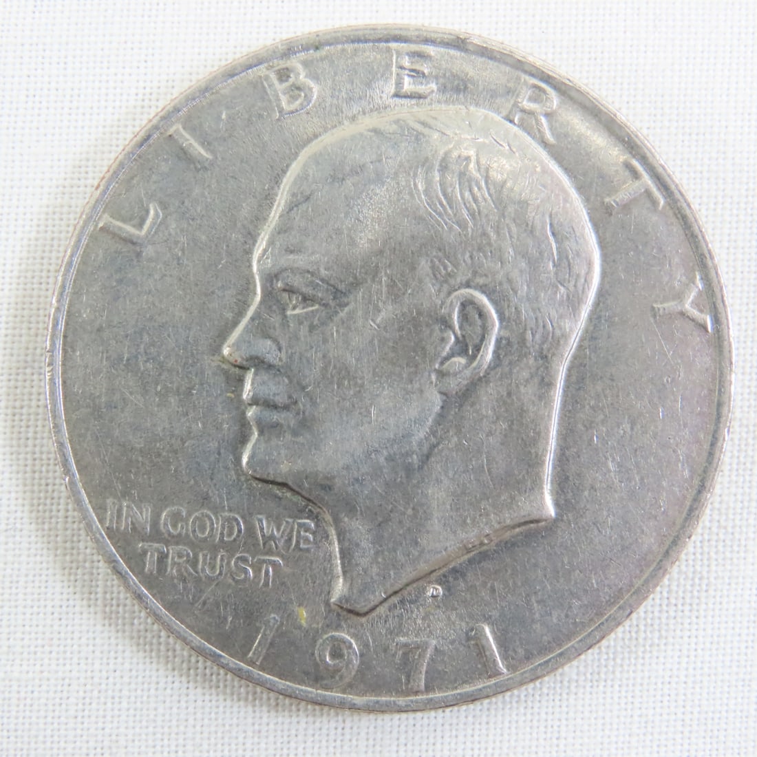 40 Mixed Date Eisenhower Dollars - 15