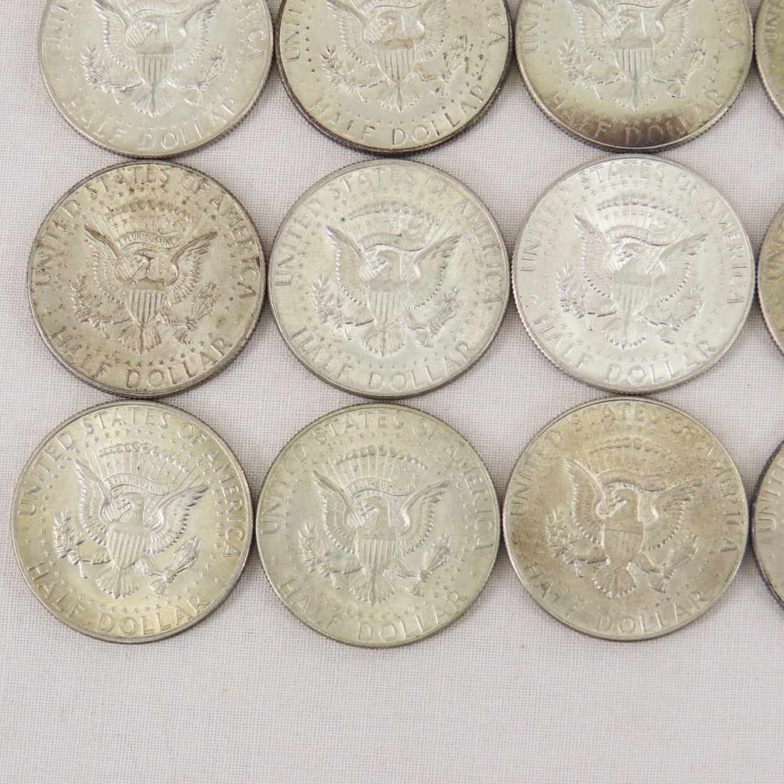 20 1965-1969 40% Silver Kennedy Half Dollars - 9