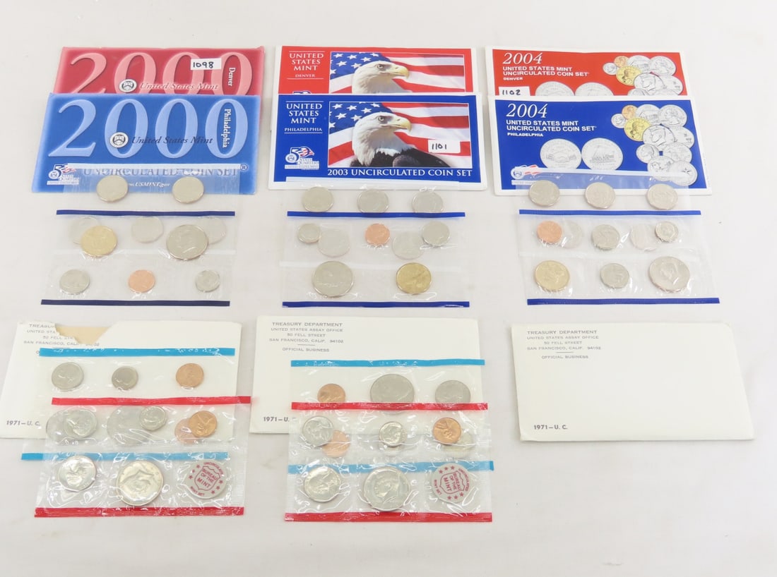 6 US Mint Sets 3 1971, 2000, 2003, 20004: 6 US Mint Sets 3 1971, 2000, 2003, 20004 - Lot Size 7x4x2"2 LB All information and photos are intended to be as accurate as possible, but errors are possible. No item may be returned or refused based 
