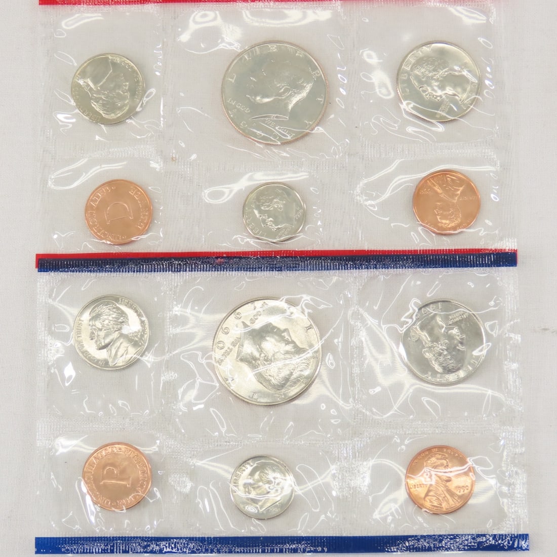 US Proof & Mint sets. 1976,1978,1979,1988 Proof - 14